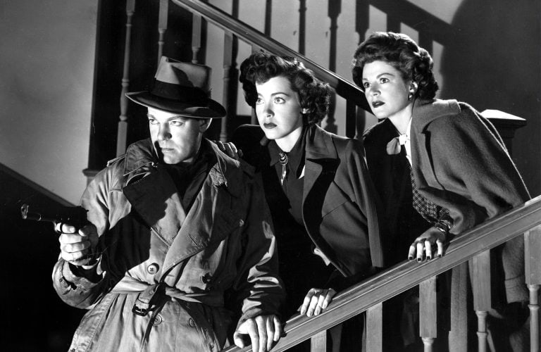 ‘Raw Deal’ Special Edition Blu-Ray Review – A Brilliant, Unconventional Film Noir From The Master Anthony Mann ‘Raw Deal’ Special Edition Blu-Ray Review – A Brilliant, Unconventional Film Noir From The Master Anthony Mann