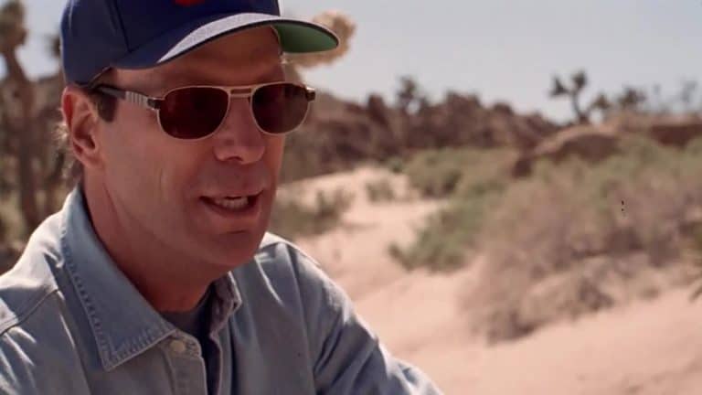 ‘The Extreme Adventures Of Super Dave’ Blu-Ray Review – Sophomoric Comedy Chokes On Slapstick ‘The Extreme Adventures Of Super Dave’ Blu-Ray Review – Sophomoric Comedy Chokes On Slapstick