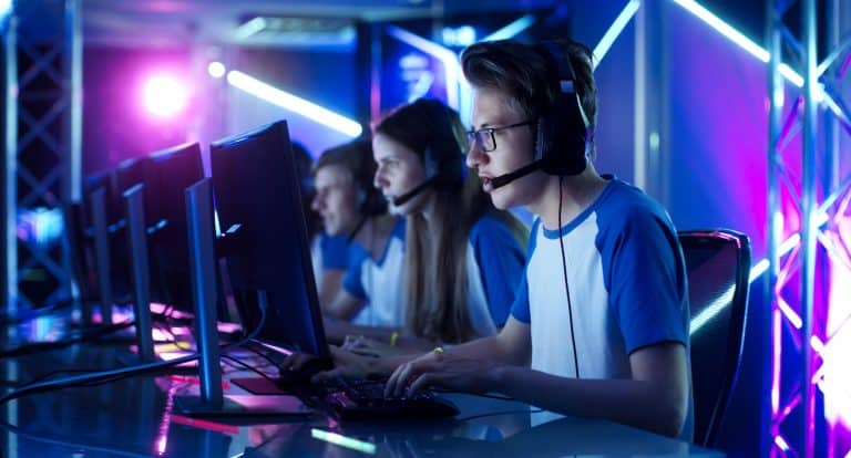 The Role of Data And Tracking In Competitive Online Gaming The Role of Data And Tracking In Competitive Online Gaming