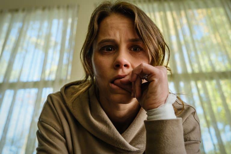 ‘Smile’ Review – As Deep As It Is Dark And Unsettling ‘Smile’ Review – As Deep As It Is Dark And Unsettling