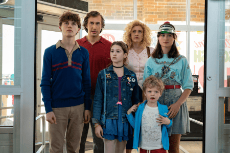 ‘White Noise’ NYFF 2022 Review – Noah Baumbach’s Latest Is Visually Audacious But Densely Scripted