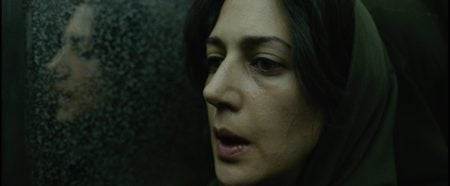 ‘Holy Spider’ Blu-Ray Review – An Unsparing Yet Potent Serial Killer Drama