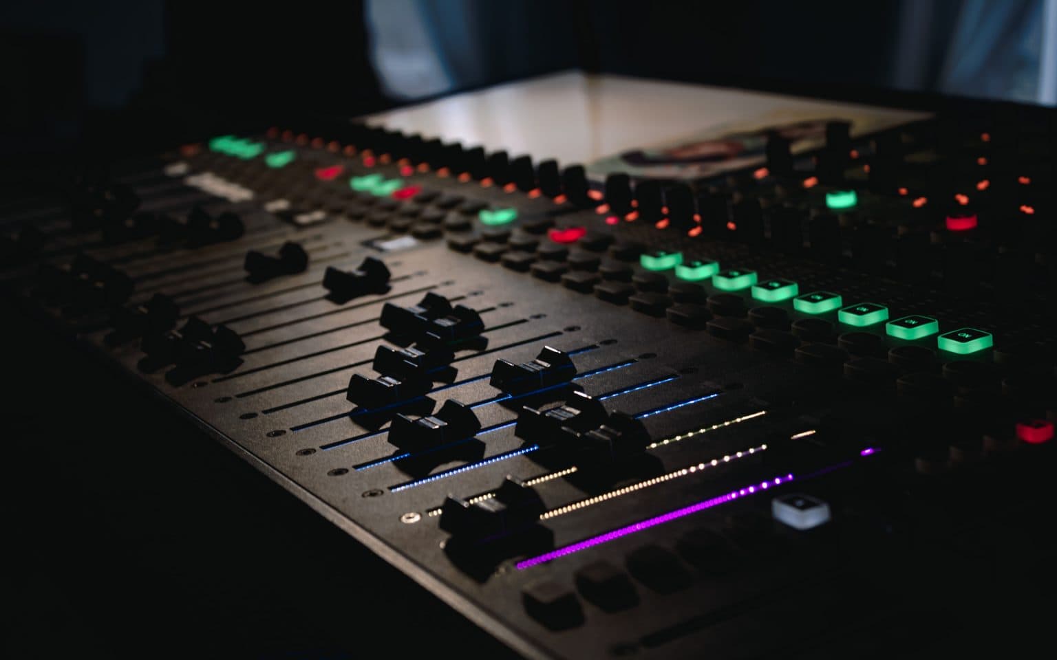 How Today’s Technology Makes Up For The Lack Of Musical Talent