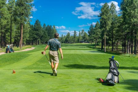 Top Items Every Golfing Enthusiast Needs to Have