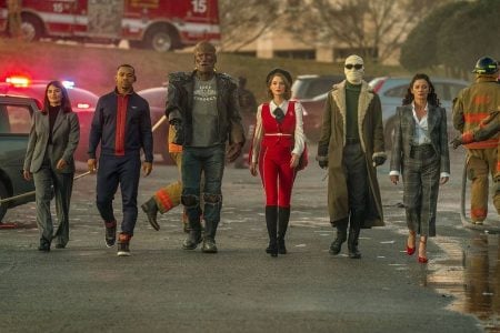 ‘Doom Patrol’ Season 4 Premiere Review – More Character-Driven Craziness