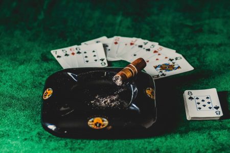 Pros And Cons Of Playing Online Casino Games For Real Money In Ireland
