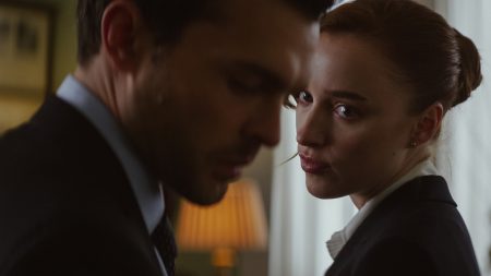 ‘Fair Play’ Sundance 2023 Review – An Explosive Romance Between Ruthless Ambition And Workplace Misogyny