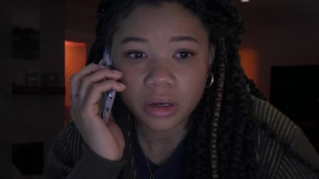 ‘Missing’ Review – A Tense and Turbulent Techno-Thriller Tailor-Made for Today