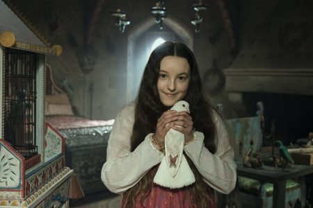 ‘Catherine Called Birdy’ Review – A Quirky And Off-Beat Medieval Coming-Of-Age Film