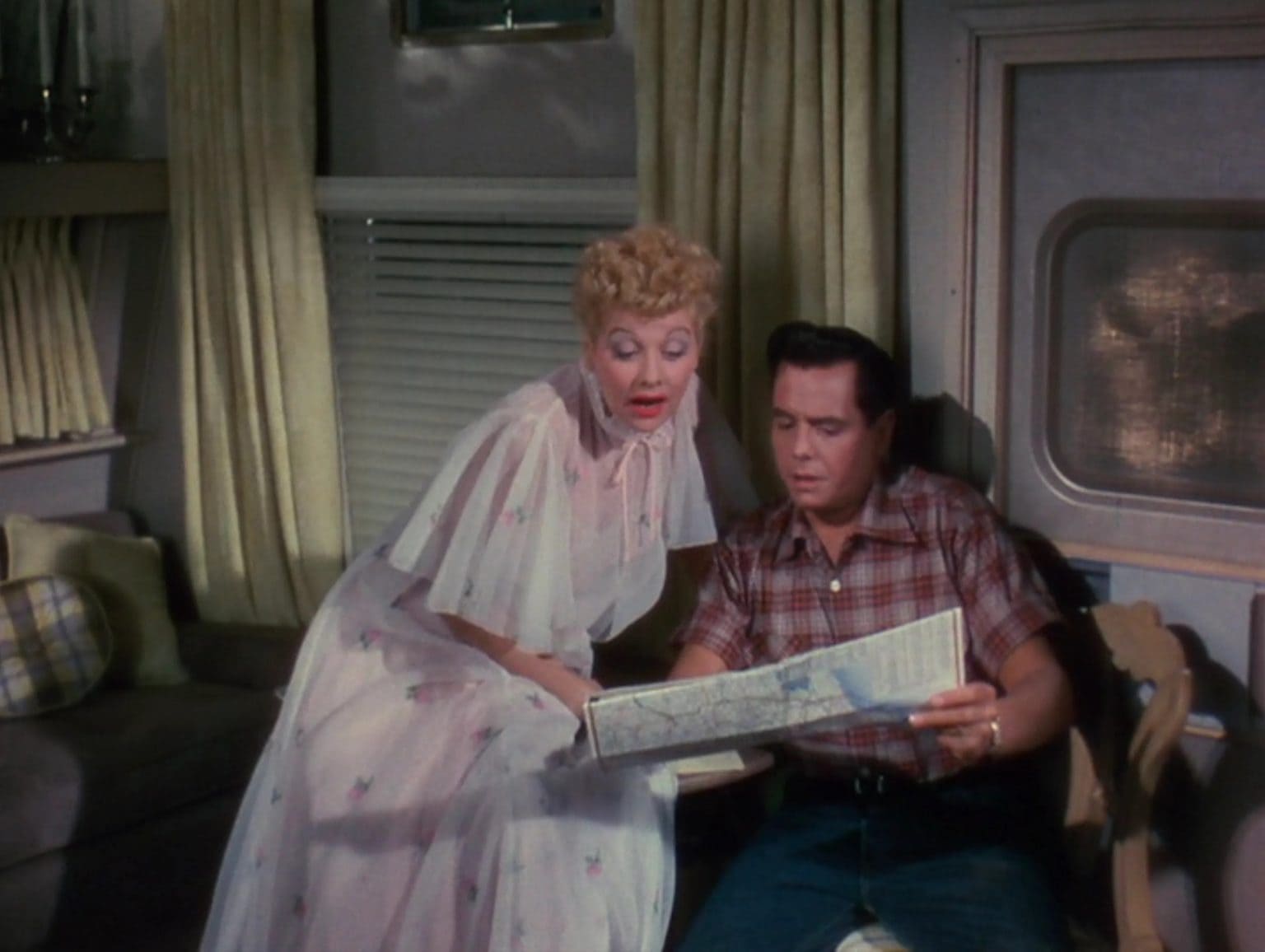 ‘The Long, Long Trailer’ Blu-Ray Review – A Heartwarmingly Zany Comedy From Lucy & Desi