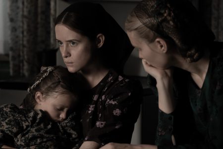 ‘Women Talking’ Blu-Ray Review – Sarah Polley’s Enthralling Drama Is One Of The Year’s Best