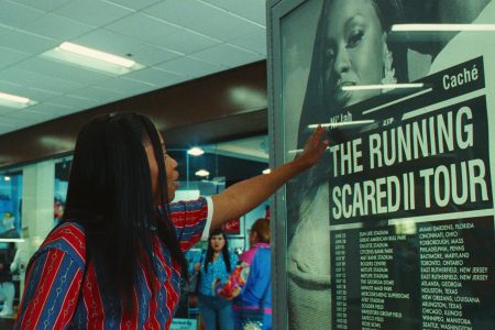 ‘Swarm’ Limited Series Review – Fishback Absolutely Kills As Fangirl Fatale