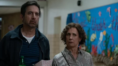 ‘Somewhere In Queens’ Review – Ray Romano’s Directorial Debut Delivers A Heartwarming Family Tale