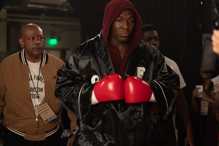 ‘Big George Foreman’ Review – Another By-the-Book Biopic