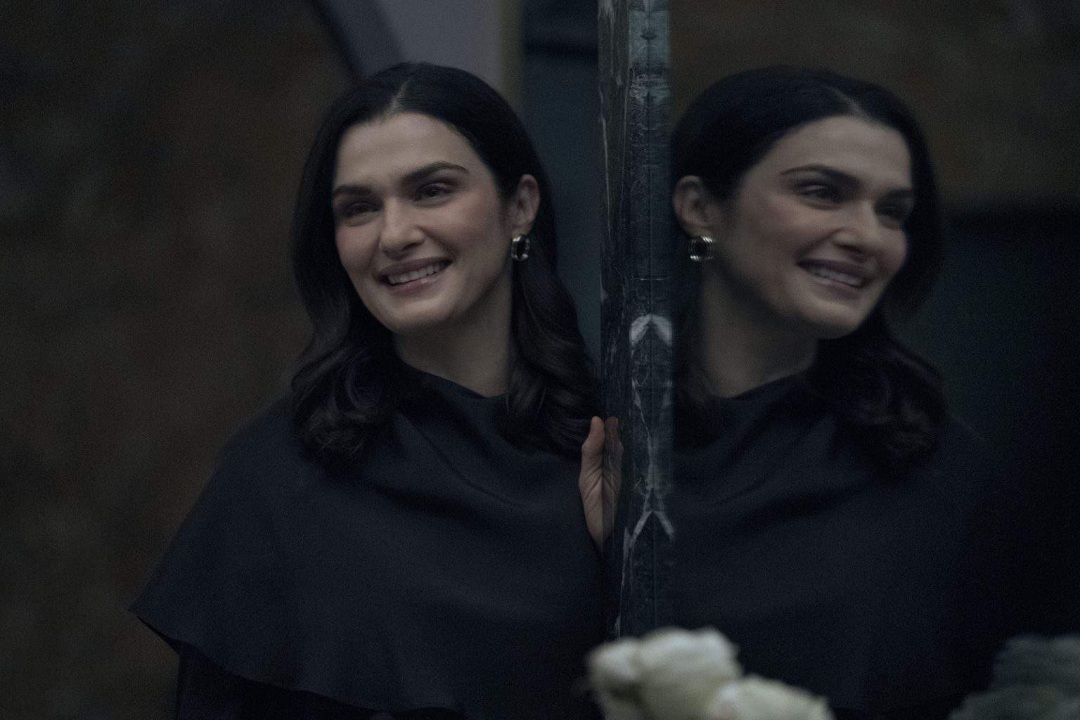 ‘Dead Ringers’ (2023) Series Review – Entertains With A Surgical Skill