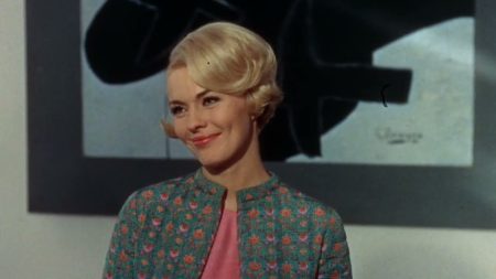 ‘Moment To Moment’ Blu-Ray Review – An Entertaining Swan Song For Mervyn LeRoy