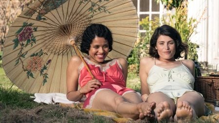 ‘Summerland’ Blu-Ray Review – A Sensitive, Emotionally Rewarding Period Drama