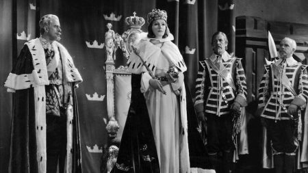 ‘Queen Christina’ Blu-Ray Review – A Matter Of Love And War