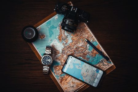 How Tech Makes Traveling Easier