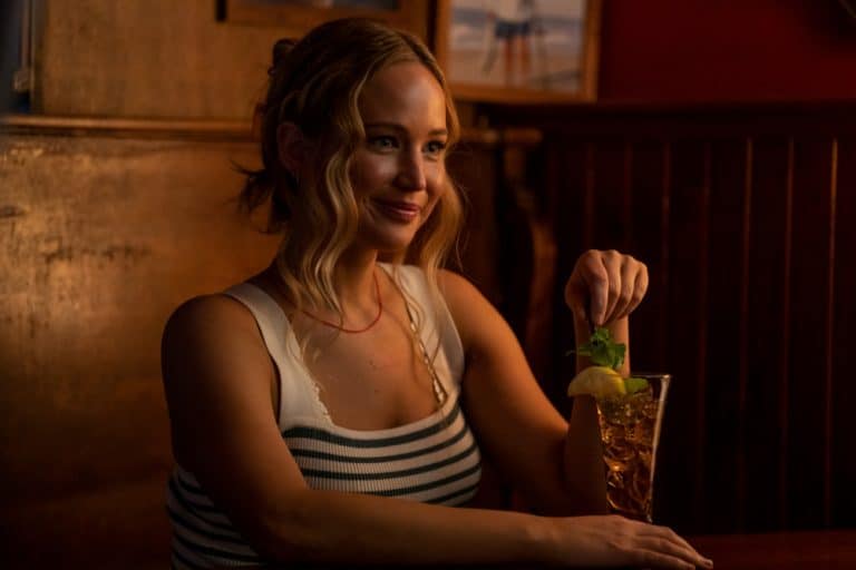 Jennifer Lawrence Returns To Showbiz In Untitled Project By Theater Helmer Lila Neugebauer
