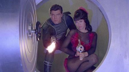‘Star Pilot (2+5 Missione Hydra)’ Blu-Ray Review – A Campy Retro Sci-Fi Adventure