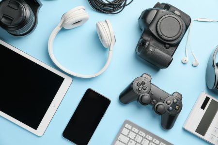 Six Essential Tech Gadgets That You Need To Buy In 2023