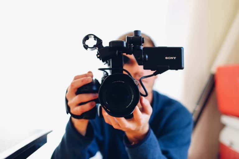 How To Master The Art Of Creating Compelling Video Content