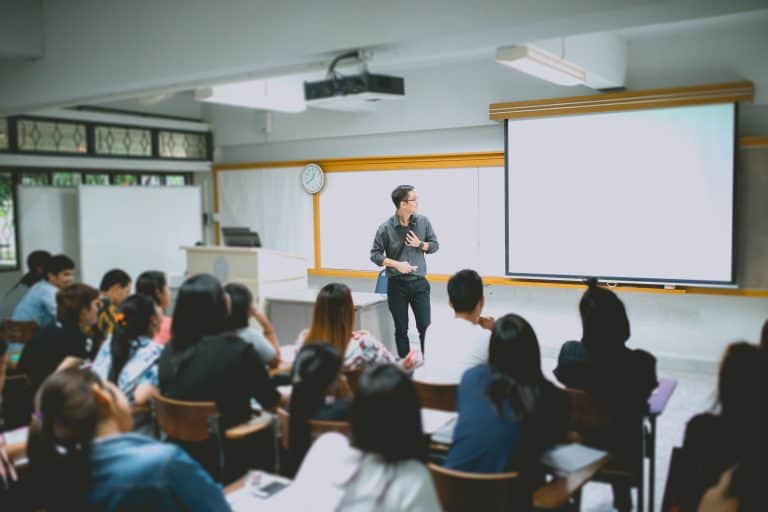 How To Survive Your First Semester At Business School