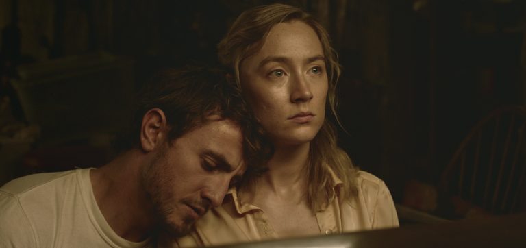 ‘Foe’ Review – A Needlessly Twisty And Opaque Sci-Fi Romantic Drama [NYFF 2023]
