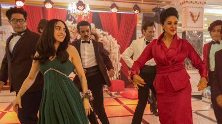 ‘The Persian Version’ Review – A Multilayered Celebration Of Womanhood And Cultural Identity