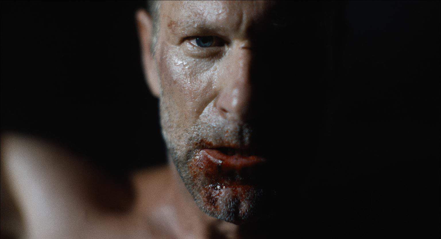 ‘Rumble Through The Dark’ Blu-Ray Review – Brutal Drama Owes A Debt To A Beastly Aaron Eckhart