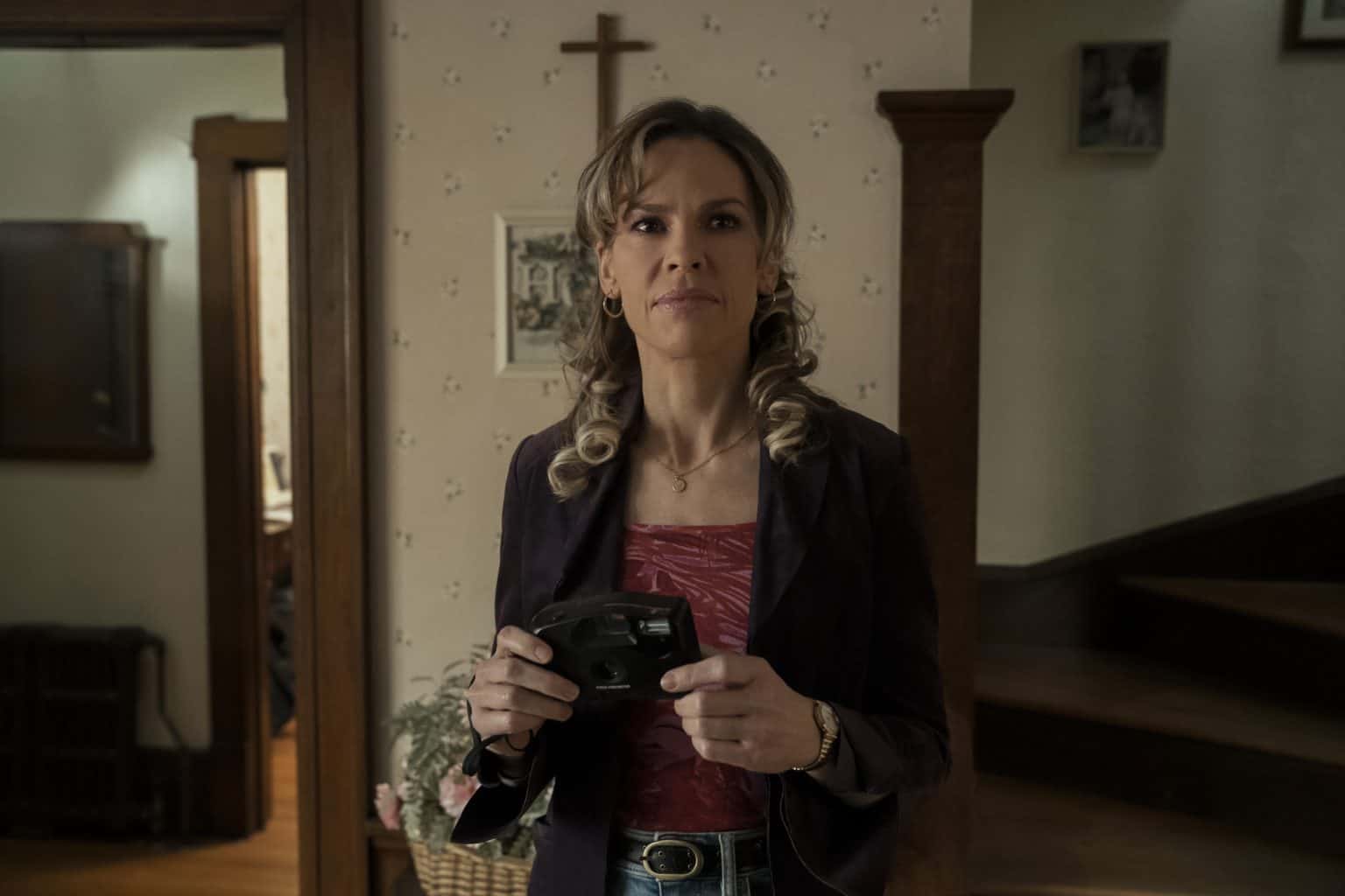 Lionsgate Reveals Blu-Ray Release Date For Hilary Swank & Alan Ritchson Drama ‘Ordinary Angels’