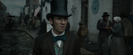 ‘Manhunt’ Limited Series Review – Apple TV+’s Compelling And Thrilling Hunt For Abraham Lincoln’s Killer