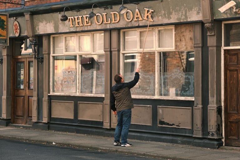 ‘The Old Oak’ Review – Ken Loach’s Farewell Stands Tall And Offers Needed Hope ‘The Old Oak’ Review – Ken Loach’s Farewell Stands Tall And Offers Needed Hope