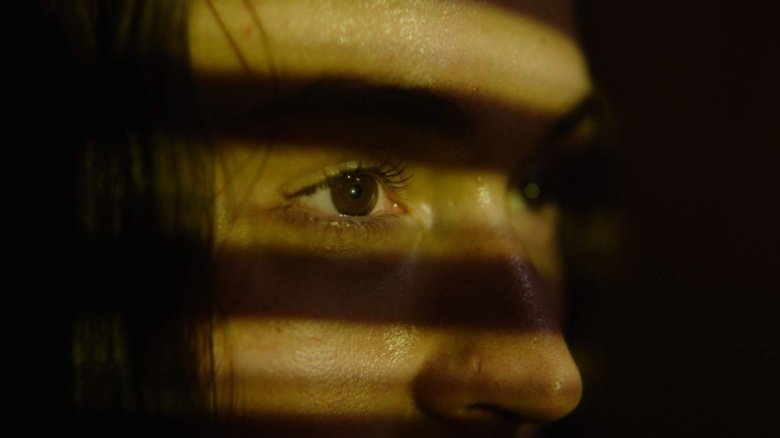 ‘You’ll Never Find Me’ Review – A Refreshing Australian Fright