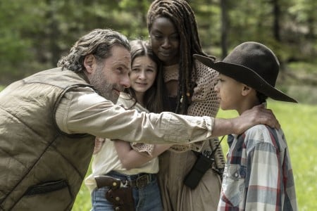 ‘The Walking Dead: The Ones Who Live’ Season 1 Blu-Ray SteelBook Review – A Welcome Return To Form