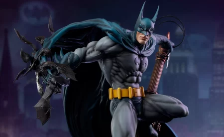 The Dark Knight Rises: Sideshow Unveils Batman’s Premium Format Figure
