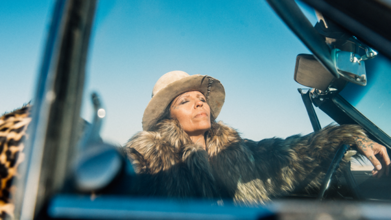 ‘Linda Perry: Let It Die Here’ Review – Capturing The Vulnerability Of An Artist On Screen [Tribeca 2024]