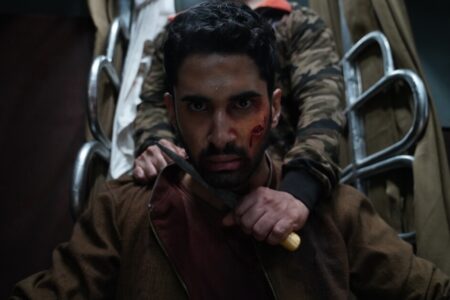 ‘Kill’ Review – A Brutal Nonstop Adrenaline Rush