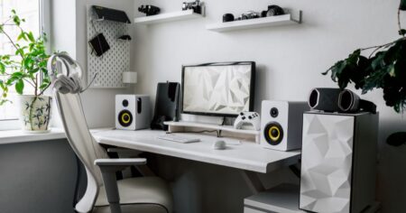 How To Make The Perfect Home Office/Gaming Room Combo