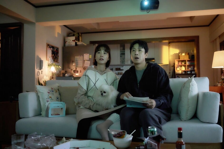 ‘Sleep’ (2024) Review – Chilling Directorial Debut Is The Stuff of Nightmares