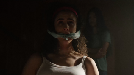 ‘Dead Teenagers’ Review – Brisk Indie Horror Can’t Overcome Complications