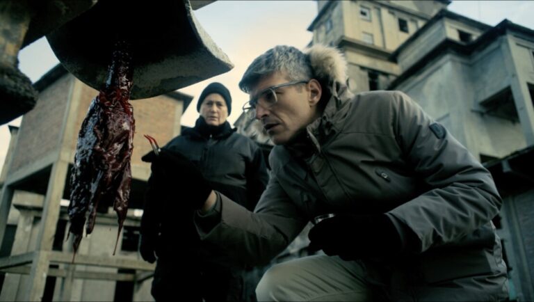 ‘Hell Hole’ Review – This Monster Movie Needs To Dig Deeper ‘Hell Hole’ Review – This Monster Movie Needs To Dig Deeper