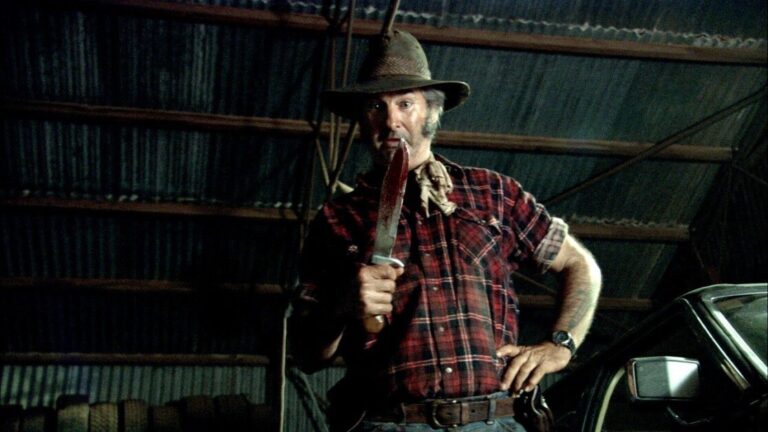 ‘Wolf Creek’ Blu-Ray SteelBook Review – Don’t Talk To Strangers