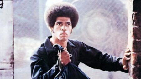‘Black Belt Jones’ Blu-Ray Review – Jimmy Kelly Elevates Erratic Martial Arts Effort