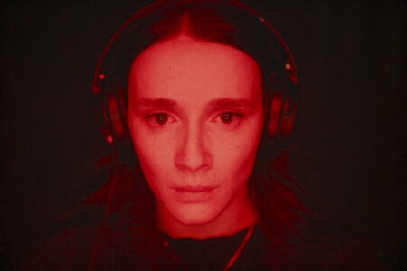 ‘Red Rooms’ Review – A Sharp Examination Of Society’s Obsession With Murder Is The Year’s Most Chilling Film