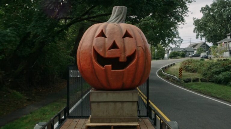 ‘The Spirit Of Halloweentown’ Review – An Emotional, Spooky Documentary About Small Town Life [Fantastic Fest 2024]