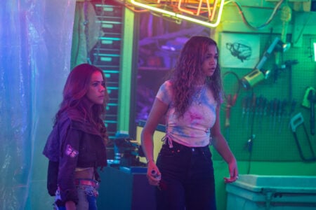 ‘Time Cut’ Review – A Rushed And Underdeveloped Horror Flick Saved By Its Leads