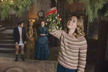 A Very Merry Ghostmas To You! ‘Ghosts’ Delivers Holiday Cheer In One Hour Special