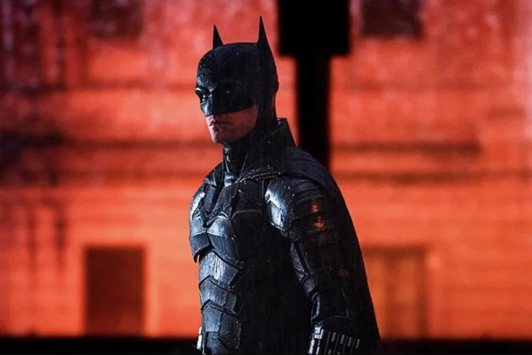 Batman Actor Robert Pattinson Describes First Time Putting on the Batsuit